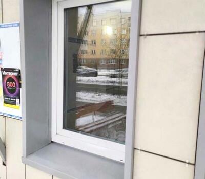 Очистка окна от перманентного маркера на ул. Галицкая 8к1