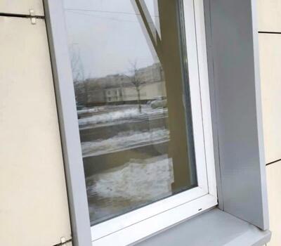 Очистка окна от перманентного маркера на ул. Галицкая 8к1